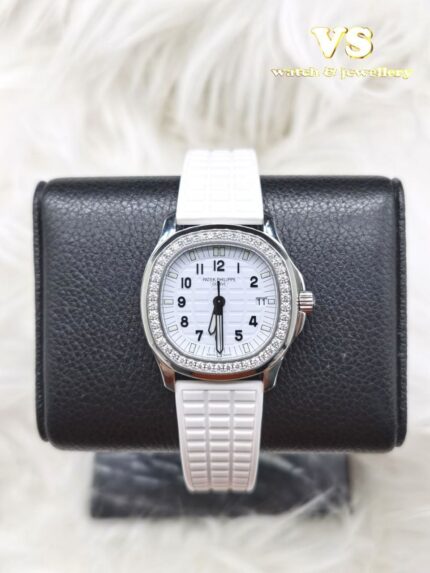 Patek Philippe Aquanaut 5067A Steel 36mm (2012 year)