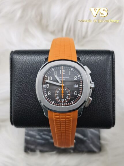 Patek Philippe Aquanaut  5968A 42mm （2020 year）
