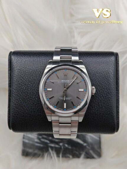 Rolex OP39 114300 Steel 39mm (2017 year)