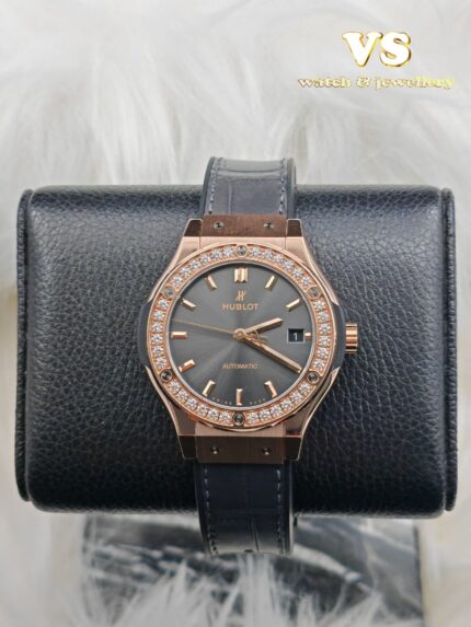 Hublot Classic Fusion Factory Diamonds Rose Gold 38mm (2023 year)