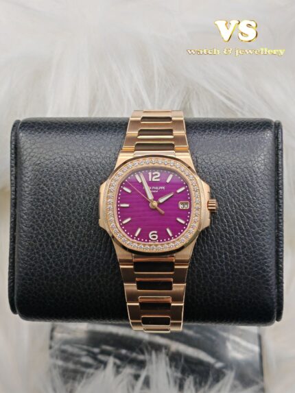 Patek Philippe Nautilus 7010/1R Rose Gold 32mm (2025 year)